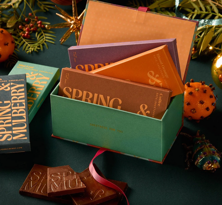 Spring & Mulberry Date-Sweetened Chocolate Holiday Gift Set (Green)